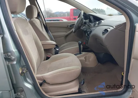 2003 Ford Focus Se z USA, uszkodzony, nr VIN 1FAFP34333W271041